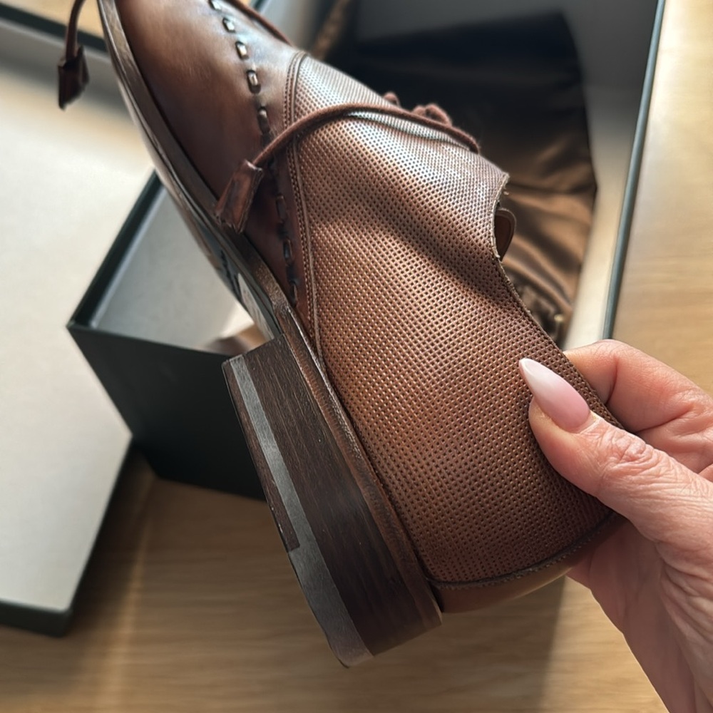 Beautiful brown Harris shoes - Picture 12 of 17